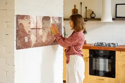 Tablă magnetică cu ștergere uscată cu hartă a lumii și design de cărămidă