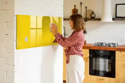 Tablă magnetică cu ștergere uscată de culoare galben deschis