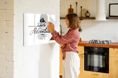 Tablă magnetică cu ștergere uscată model Aventură