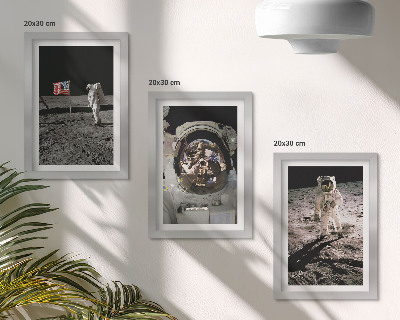 Set 3 tablouri Fotografii cu astronauții care aterizează pe Lună