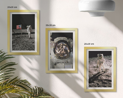 Set 3 tablouri Fotografii cu astronauții care aterizează pe Lună