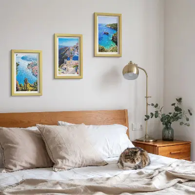 Set 3 tablouri cu vederi ale litoralului grecesc și ale orașului Oia din Santorini