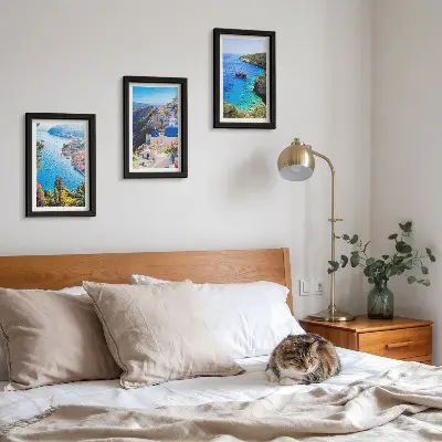 Set 3 tablouri cu vederi ale litoralului grecesc și ale orașului Oia din Santorini