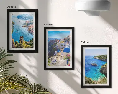 Set 3 tablouri cu vederi ale litoralului grecesc și ale orașului Oia din Santorini