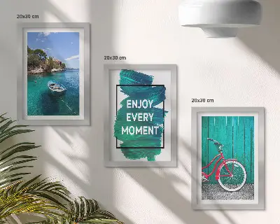 Galerie de perete vedere la mare cu inscripție inspirațională, barcă și bicicletă