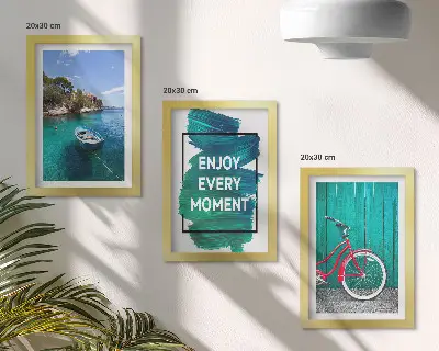 Galerie de perete vedere la mare cu inscripție inspirațională, barcă și bicicletă