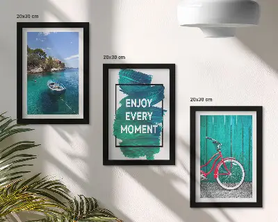 Galerie de perete vedere la mare cu inscripție inspirațională, barcă și bicicletă