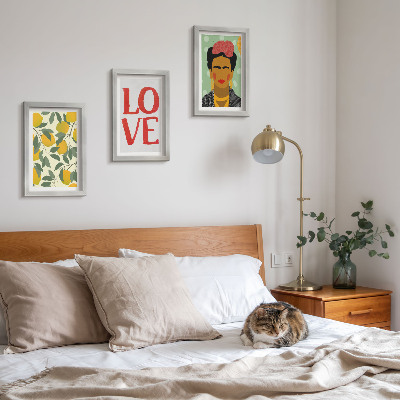 Galerie de perete Lămâi cu inscripția LOVE portret pictat al Fridei Kahlo