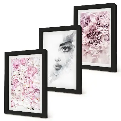 Set 3 tablouri cu bujori delicați și portret alb-negru al unei femei