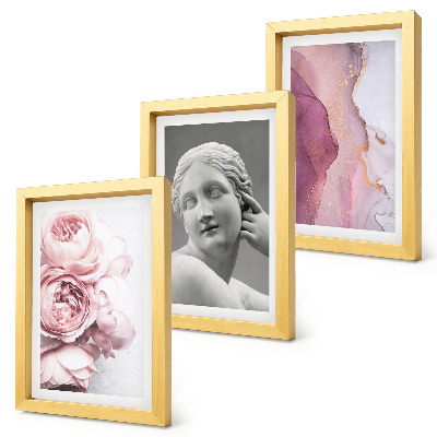 Galerie de perete Sculptură romantică în formă de bujori, reprezentând o femeie abstractă