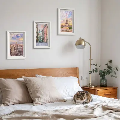 Set 3 tablouri cu vedere a orașelor New York, Paris și Varșovia la amurg