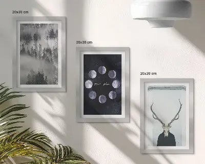 Set de 3 tablouri peisaj forestier în ceață cu faze lunare și craniu de cerb