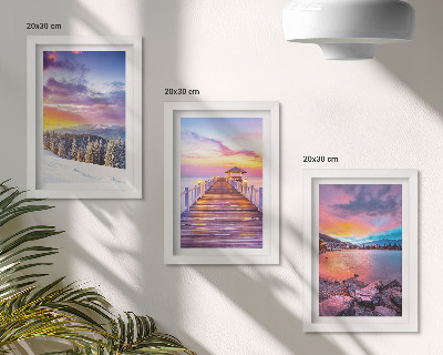 Galerie de perete Peisaj montan de iarnă cu un dig pe lac