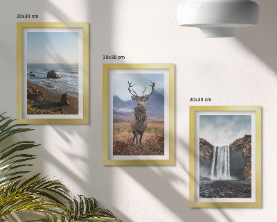Set 3 tablouri Peisaje montane cu o cascadă, o căprioară și o plajă