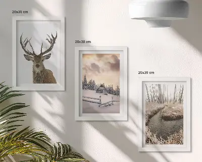 Galerie de perete peisaj de iarnă cu o colibă, cerbi și un pârâu