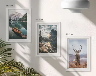 Set 3 tablouri cu peisaj lac de munte cu barcă la apus de soare și cerb în natură