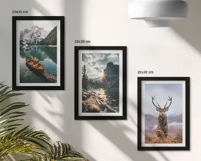 Set 3 tablouri cu peisaj lac de munte cu barcă la apus de soare și cerb în natură