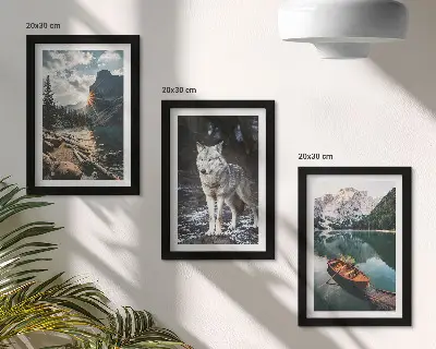 Set 3 tablouri cu peisaj montan, lac și lup în cadru natural