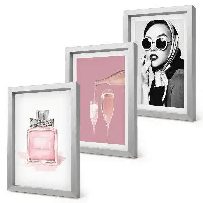 Set de 3 tablouri cu accesorii feminine elegante în nuanțe de roz