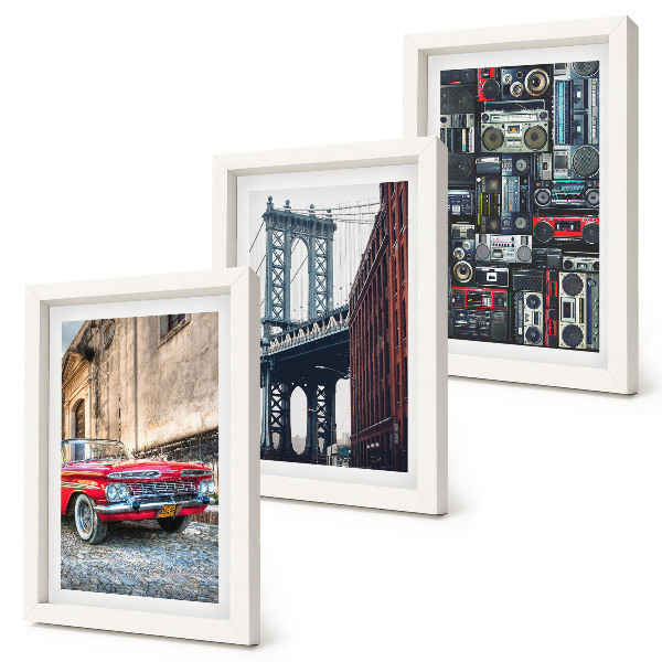 Set 3 tablouri O mașină veche pe stradă lângă Podul Brooklyn și echipamente audio retro