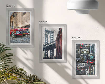 Set 3 tablouri O mașină veche pe stradă lângă Podul Brooklyn și echipamente audio retro