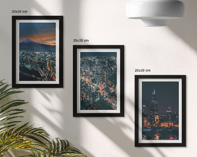 Galerie de perete Vedere montană a orașului noaptea cu zgârie-nori