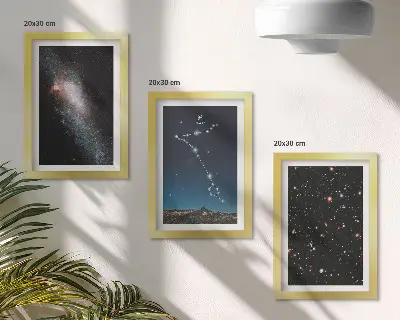 Set de 3 tablouri cu peisaje spațiale, constelația Pești și galaxii