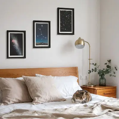 Set 3 tablouri cu vedere a galaxiei constelației Fecioarei asupra universului