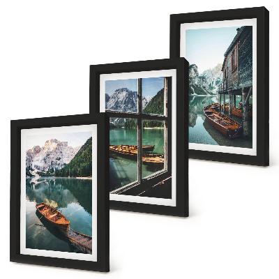 Galerie de perete Vedere a unui lac de munte cu bărci și o casă lângă apă