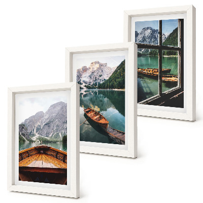 Set 3 tablouri Vedere a unui lac de munte cu bărci și o fereastră în fundal