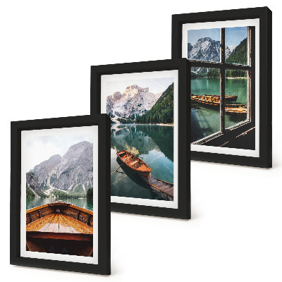 Set 3 tablouri Vedere a unui lac de munte cu bărci și o fereastră în fundal
