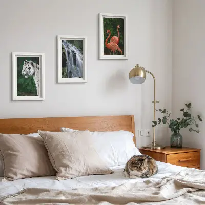 Set de 3 tablouri Cascada Tiger și flamingi roz în natură set de 3 tablouri cu peisaj de cascadă și flamingi roz