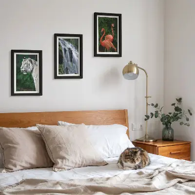 Set de 3 tablouri Cascada Tiger și flamingi roz în natură set de 3 tablouri cu peisaj de cascadă și flamingi roz