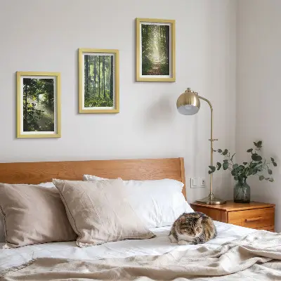 Set 3 tablouri cu peisaj de pădure verde, raze de lumină și potecă