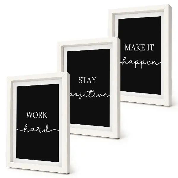 Set de 3 tablouri cu sloganuri motivaționale elegante pe fundal negru