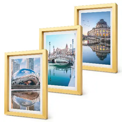 Set 3 tablouri cu arhitectură urbană reflectată în apă