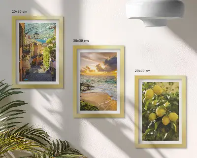Galerie de perete cu străzi pitorești, mare, plajă și lămâi
