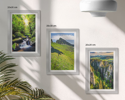Set 3 tablouri Peisaje montane verzi cu cascade și păduri