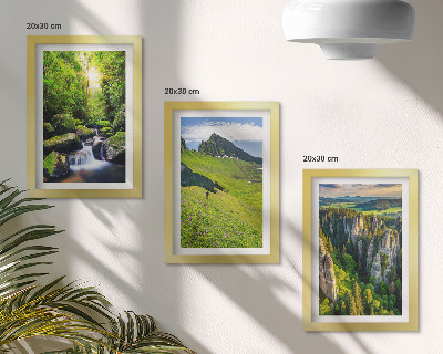 Set 3 tablouri Peisaje montane verzi cu cascade și păduri