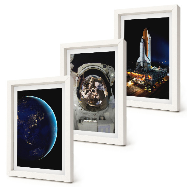 Galerie de perete Vederi spațiale cu Pământul, astronautul și racheta