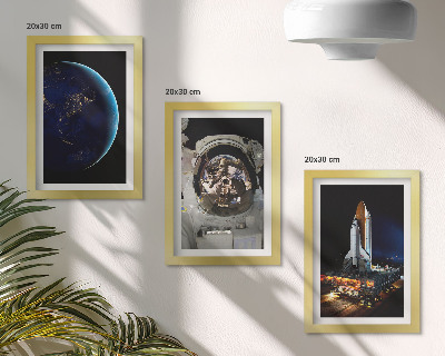 Galerie de perete Vederi spațiale cu Pământul, astronautul și racheta