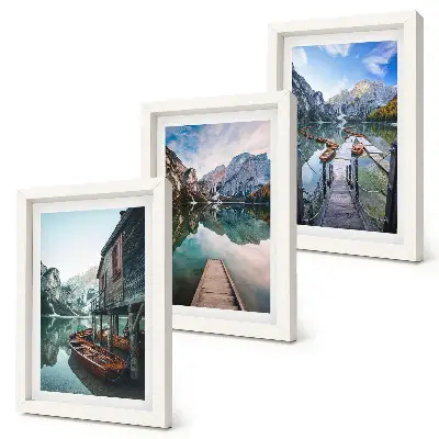 Set 3 tablouri cu lac liniștit în munți și bărci de lemn
