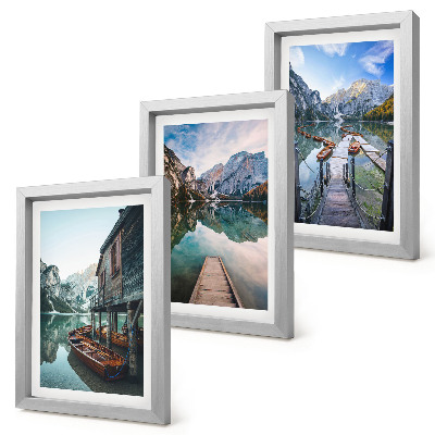 Set 3 tablouri Un lac liniștit în munți cu bărci de lemn