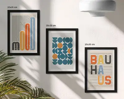 Galerie de perete cu postere având modele geometrice în stil Bauhaus