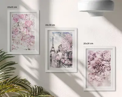 Galerie de perete cu motiv floral în nuanțe de roz și peisaj romantic