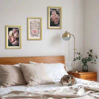 Set de 3 tablouri cu trandafiri vintage și inscripție despre vise