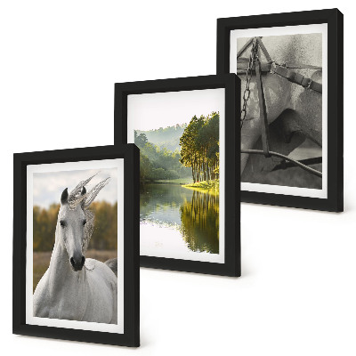 Set 3 tablouri Cai albi lângă peisajul natural al râului