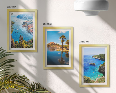 Galerie de perete Vedere la mare cu palmieri și apă albastră