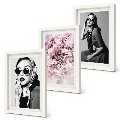 Set 3 tablouri Portrete elegante de femei cu flori roz