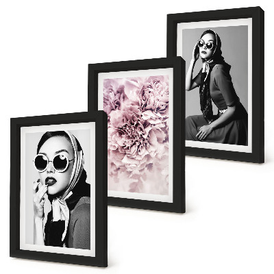 Set 3 tablouri Portrete elegante de femei cu flori roz